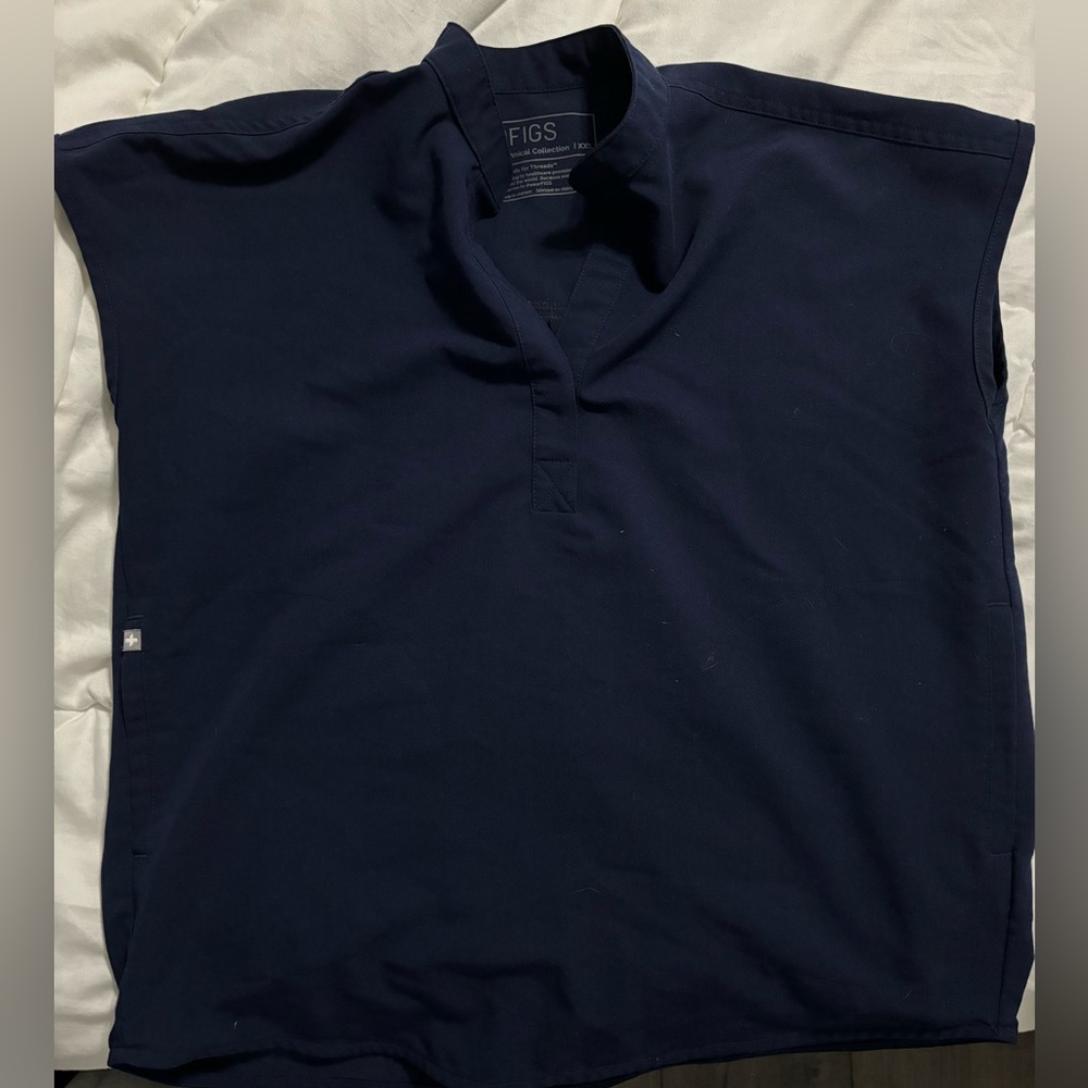 FIGS Navy Rafaela Oversized Scrub top